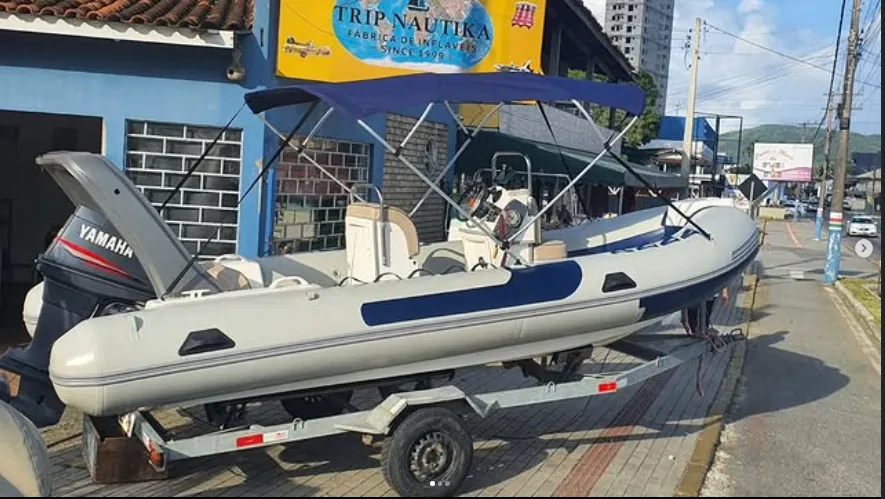 Conserto de bote e barco inflável na Trip Nautika em Porto Belo - SC